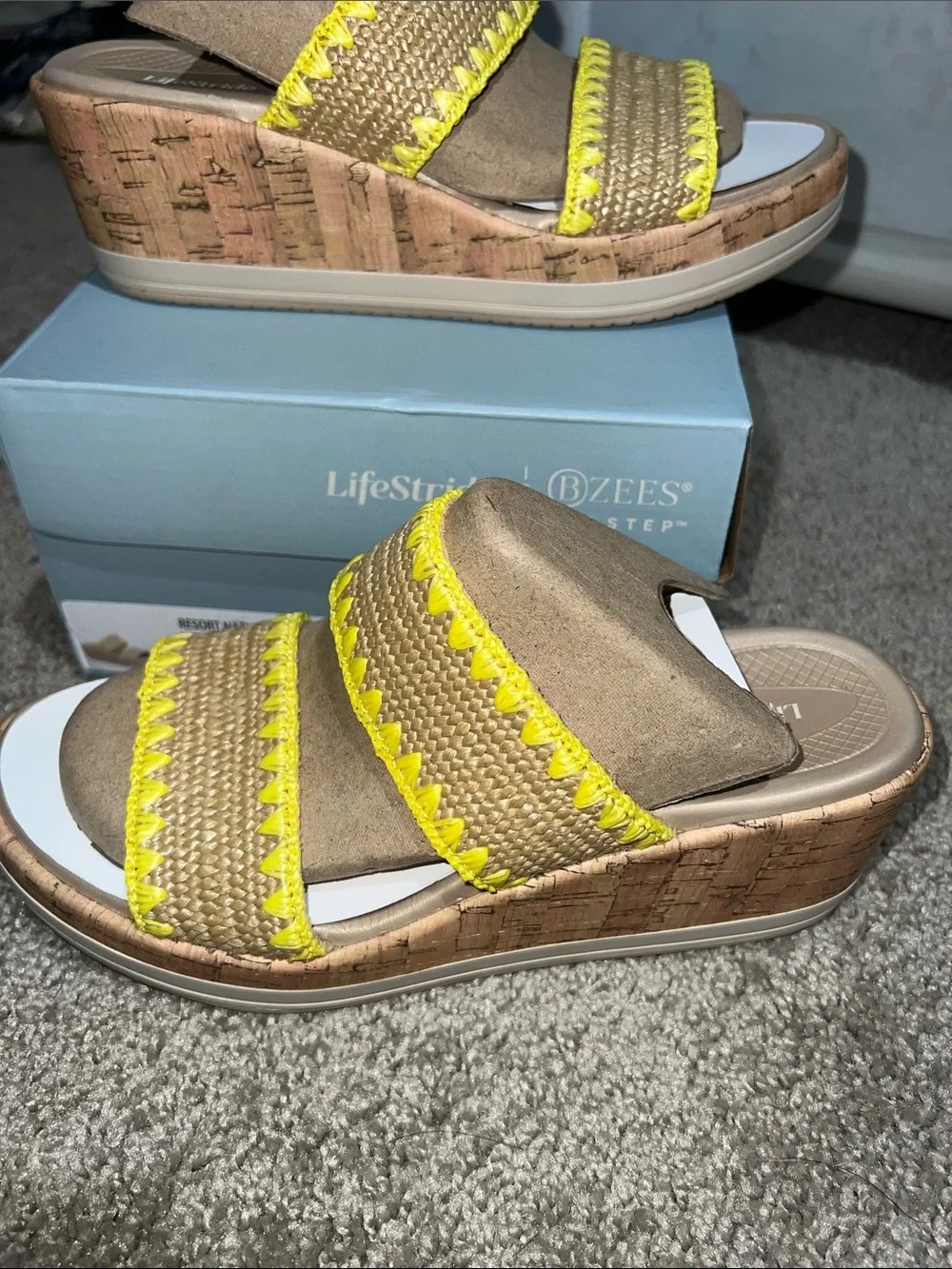LifeStride bzees air Resort Natural Sandal Yellow Straps shoes comfort 6.5 new
